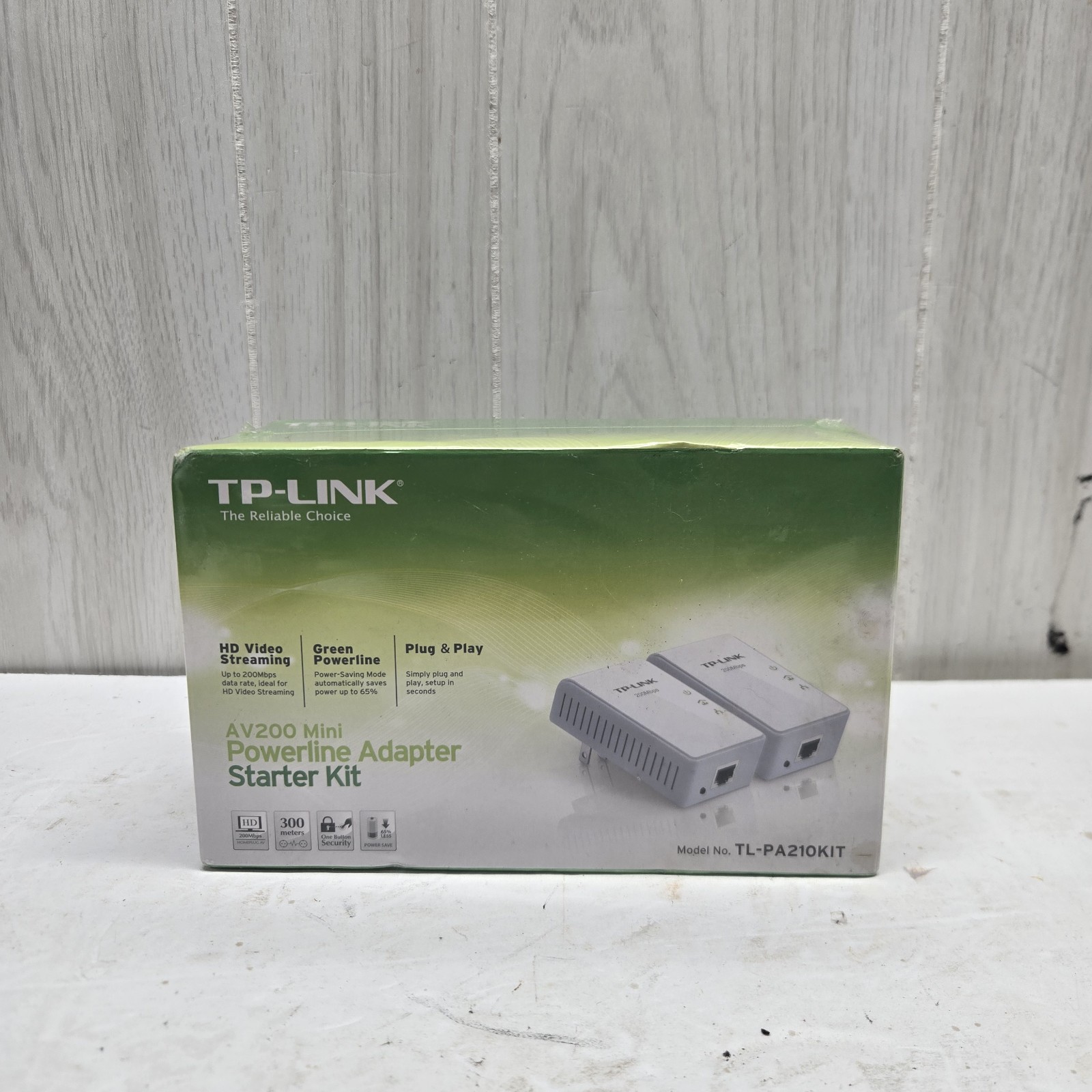 Brand New TL-PA4010KIT TP-Link AV500 Nano Powerline Adapter Starter Kit SEALED