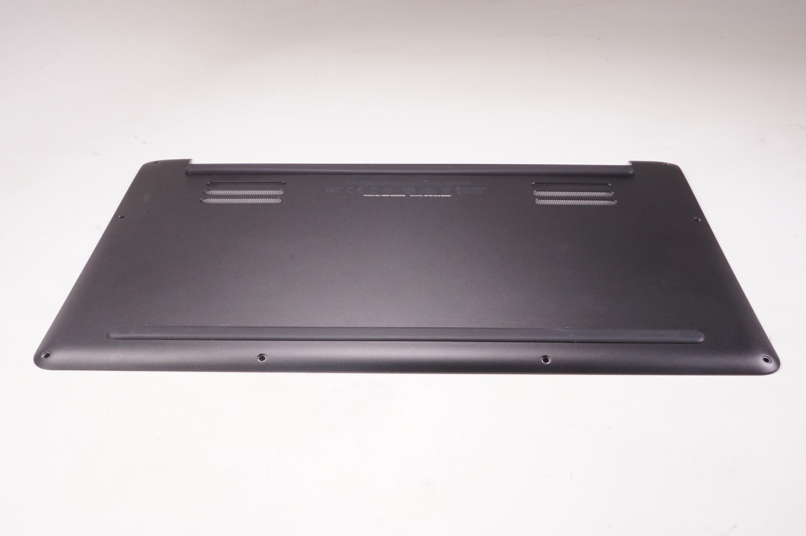 688934547831 Razer Bottom Base Cover RZ09-02393E32-R3U1