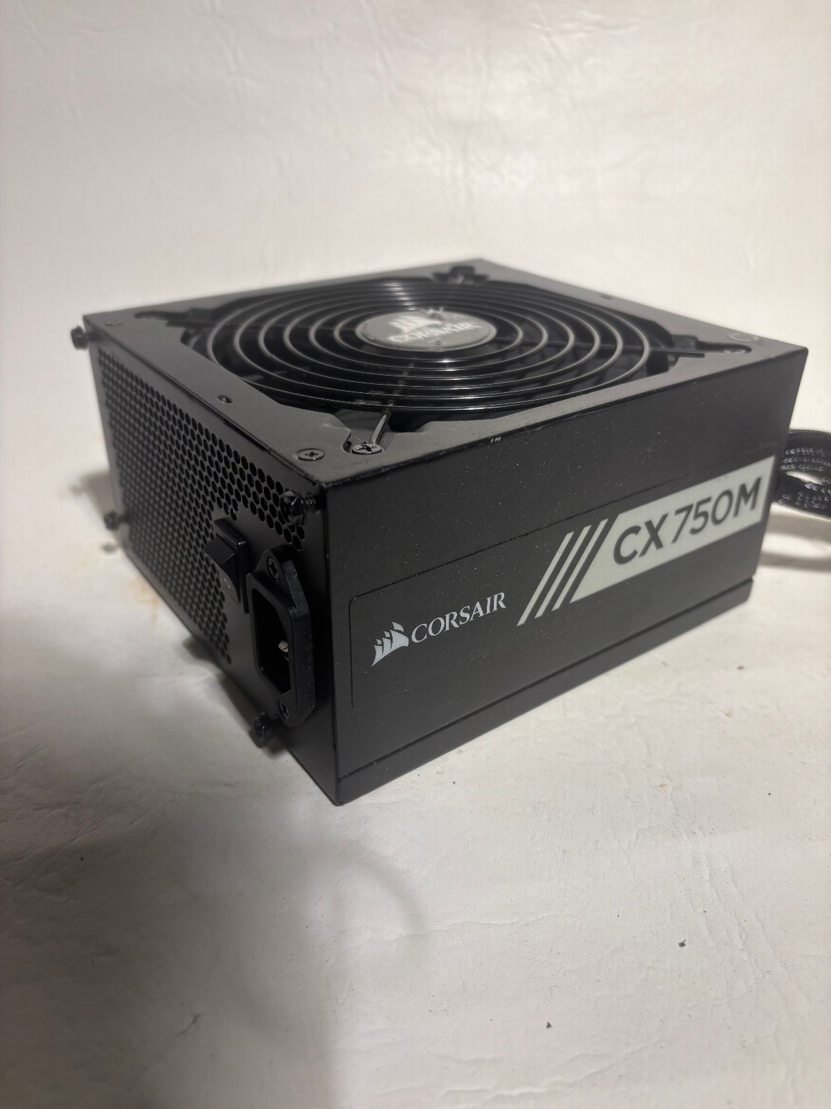 Corsair CX-750M Power Supply Model:75-00201