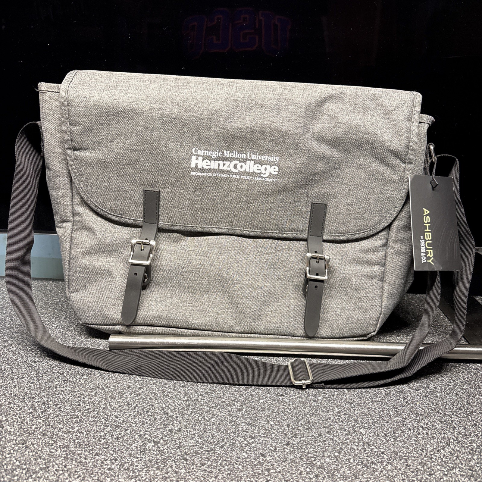 CMU Ashbury Messenger Bag Laptop Carrier Carry On Office Work Shoulder Pack Gray