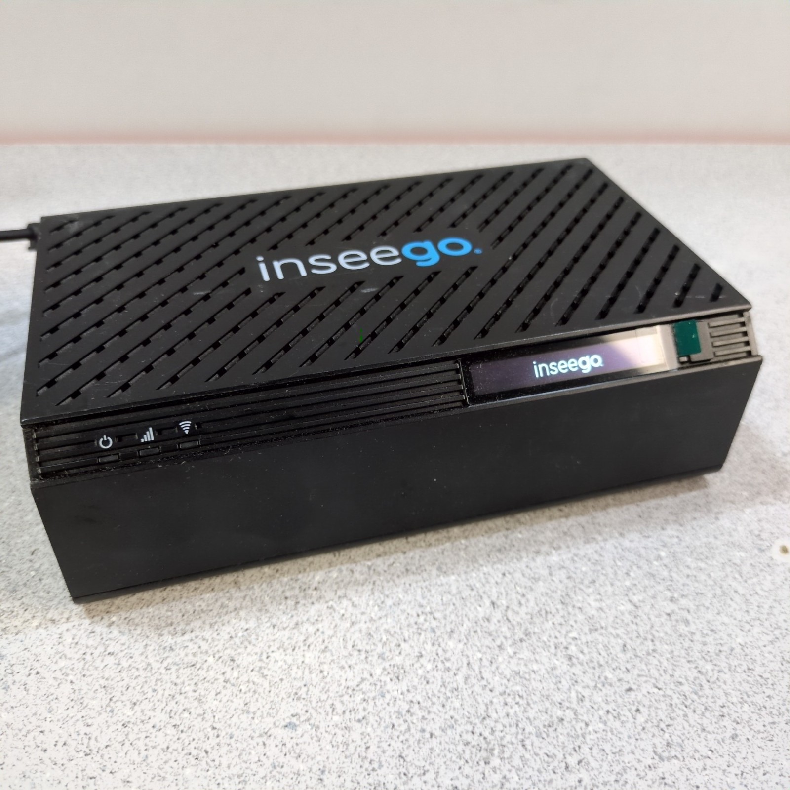Inseego Wavemaker FX4100 5G 4G LTE Cellular Router FX4120 NO POWER CABLE Or SIM