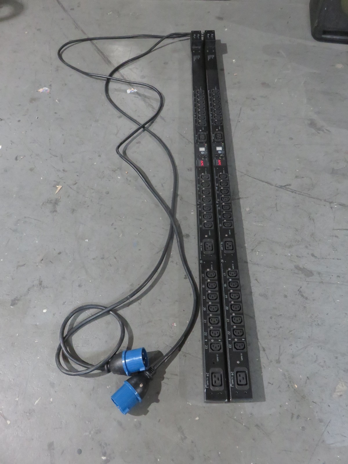Lot Of 2 APC AP7953 Rack PDU Switched Power Distribution Unit ZeroU 32A 230V