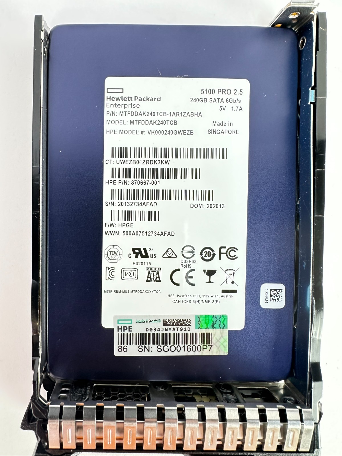 HPE 240GB SSD RI 6G SATA SFF 2.5in SC 875652-001 Read Intensive Solid State 2.5
