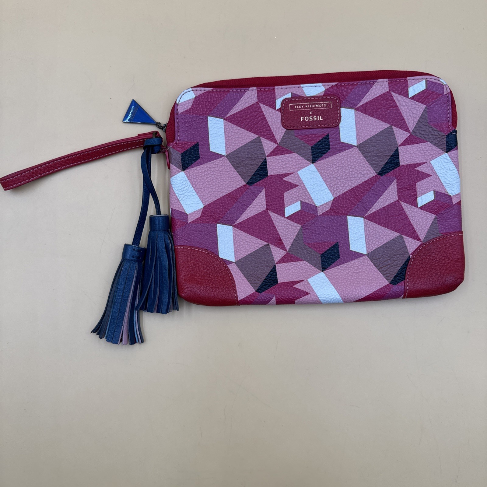 Rare Fossil Eley Kishimoto Leather Zippered Tablet Case 10.25”x8” Wristlet EUC