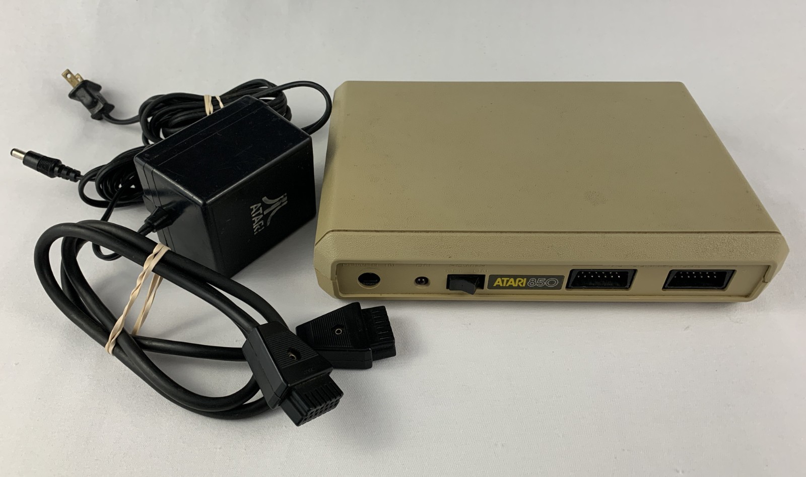 Atari 850 Interface Module for Atari 400/ 800 w/ Cable & Power Supply, Untested