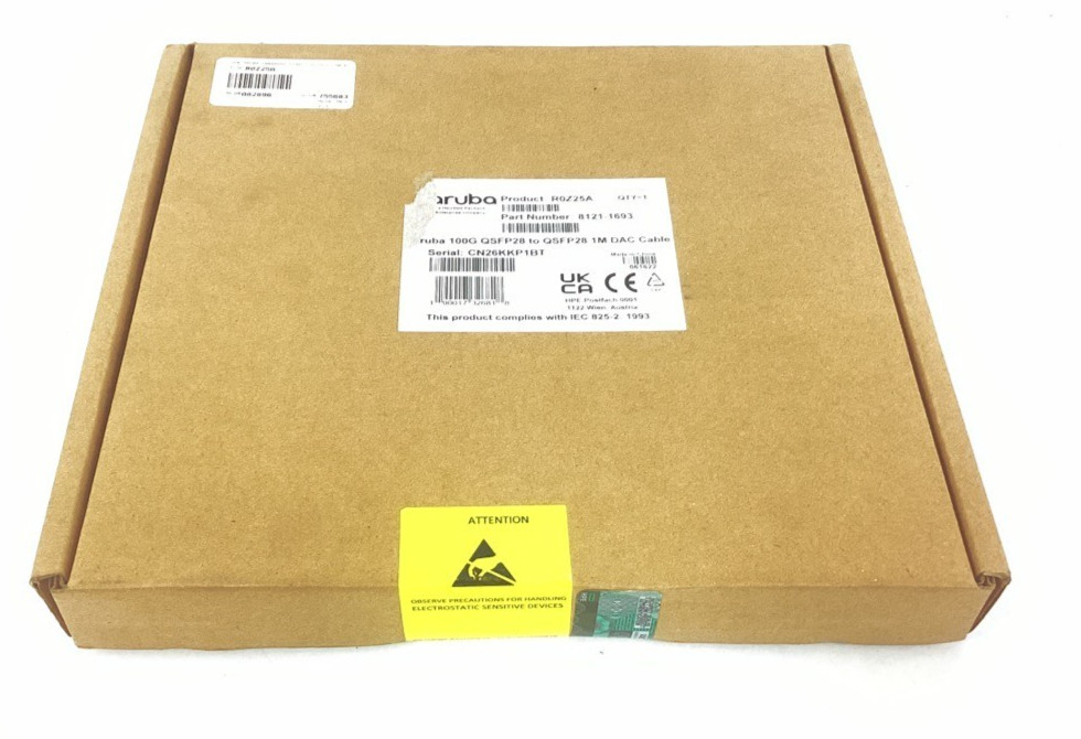 HPE Networking 3.3 ft QSFP28 to QSFP28 1000Base Direct Attach Cable - R0Z25A