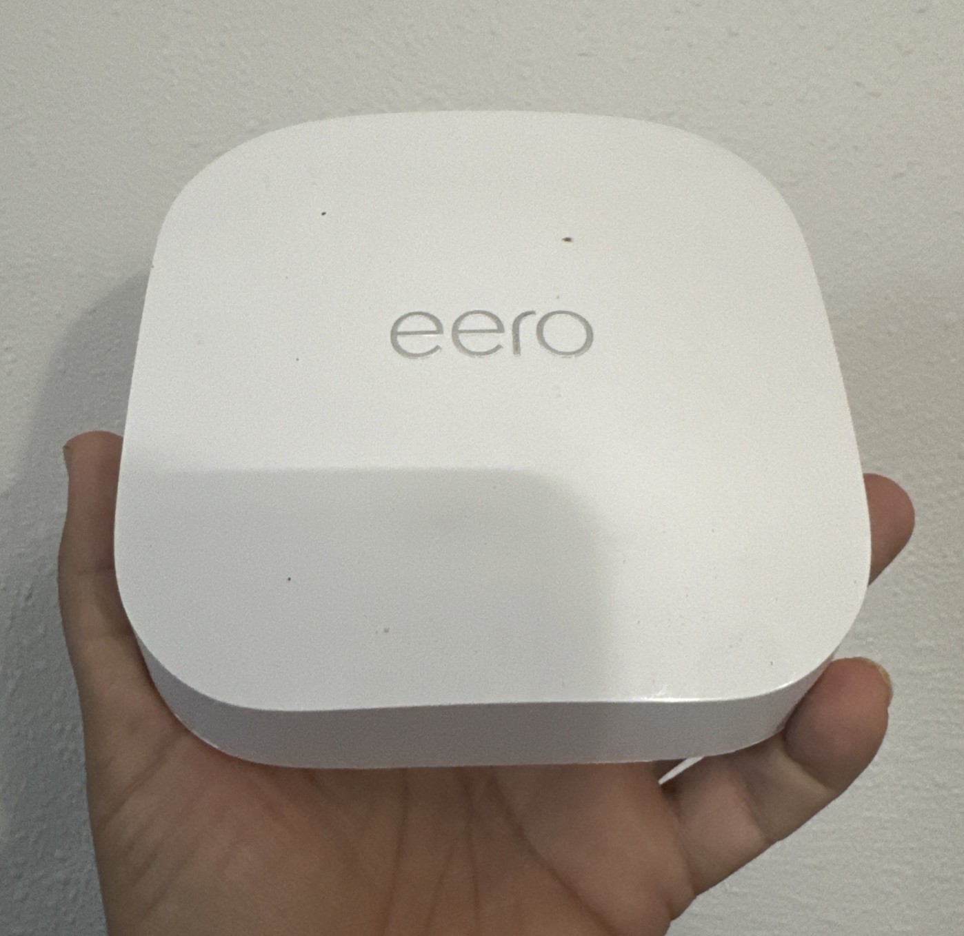 Eero Pro 6E S010001 WiFi 6E Mesh Router. *No Power Plug 🔌 *