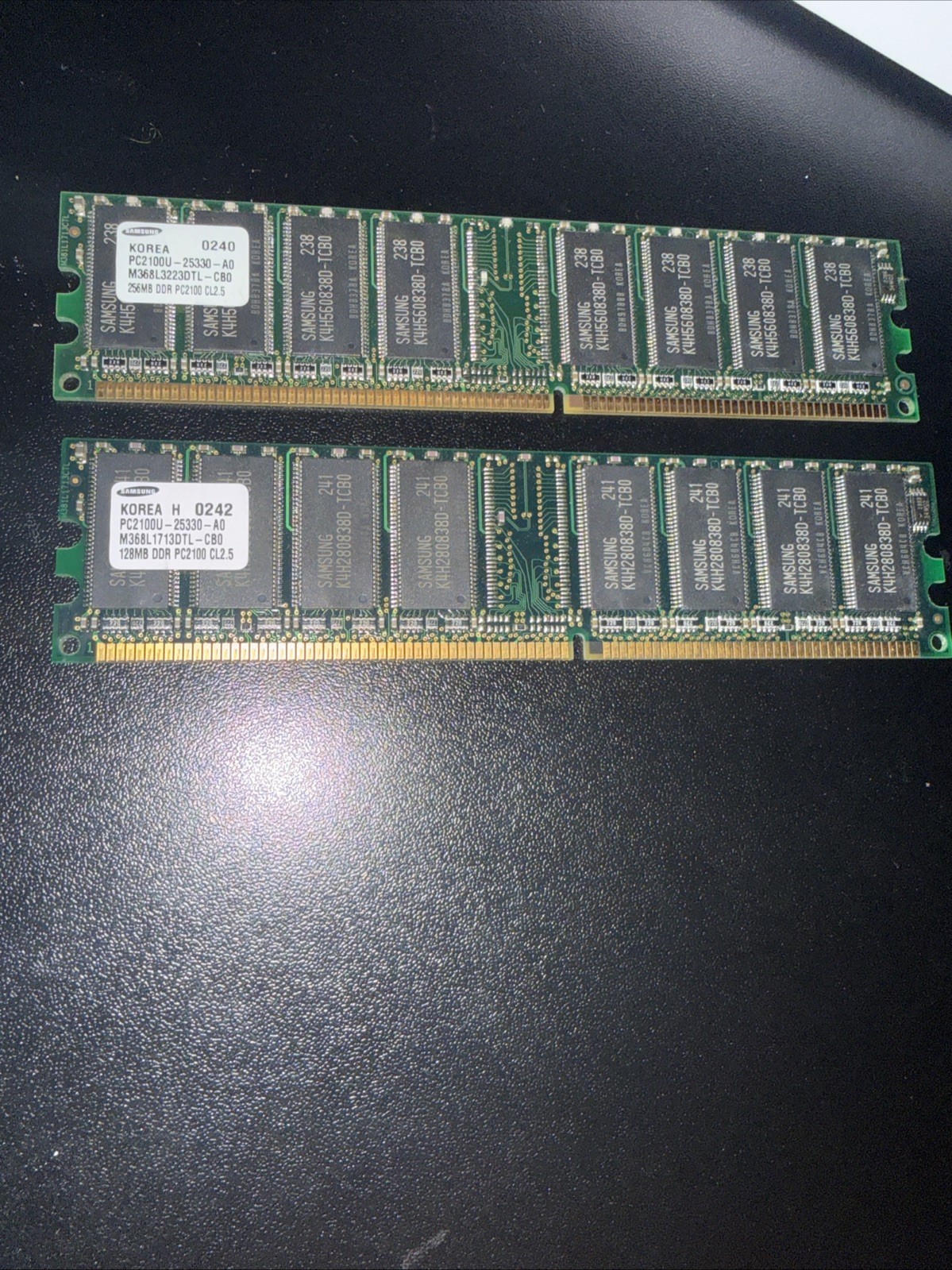 (2x)Samsung M381L3223ETM-CB0 PC2100U-25331-A1 256MB ECC Server Memory RAM