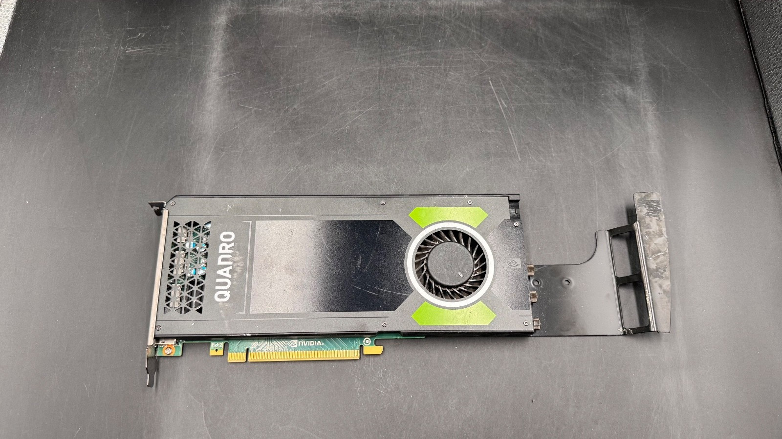 Nvidia Quadro M4000 8GB GDDR5 PCIe 4 x DP Graphics Card 01T98G