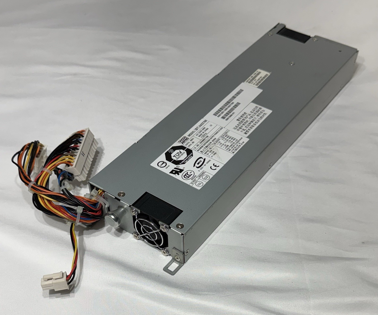 Sun 300-1566 320 Watt AC Input Power Supply Sun Fire V210 Server - Tested