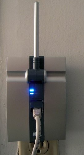 Linksys Wireless-G Range Expander - WRE54G