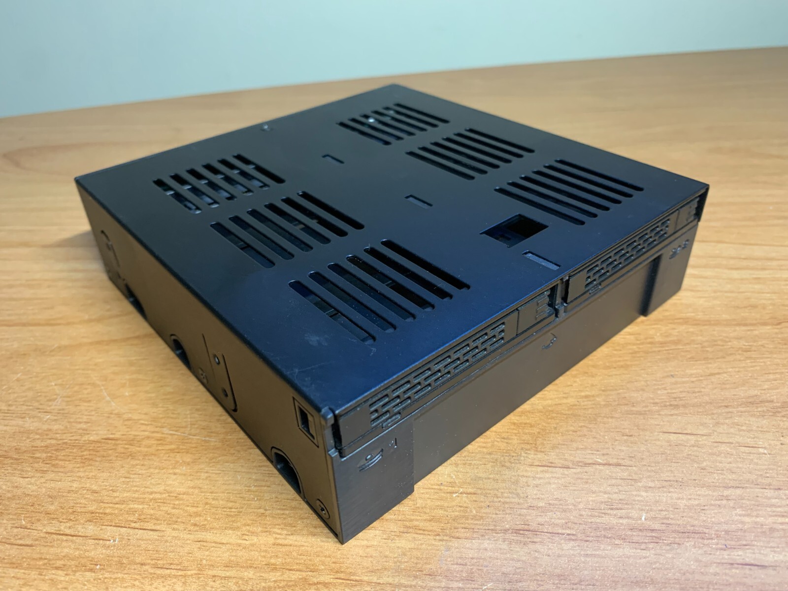 Icy Dock MB322SP-B Mobile Rack for 2 x 2.5" SATA/SAS HDD/SSD to 5.25" HDD