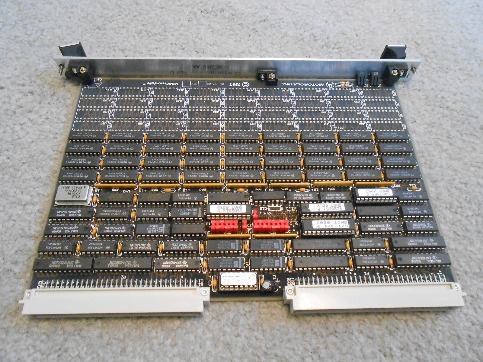 MOTOROLA  MVME226-1 1GB DYNAMIC  MEMORY VME MODULE (01-W3510B) - USED