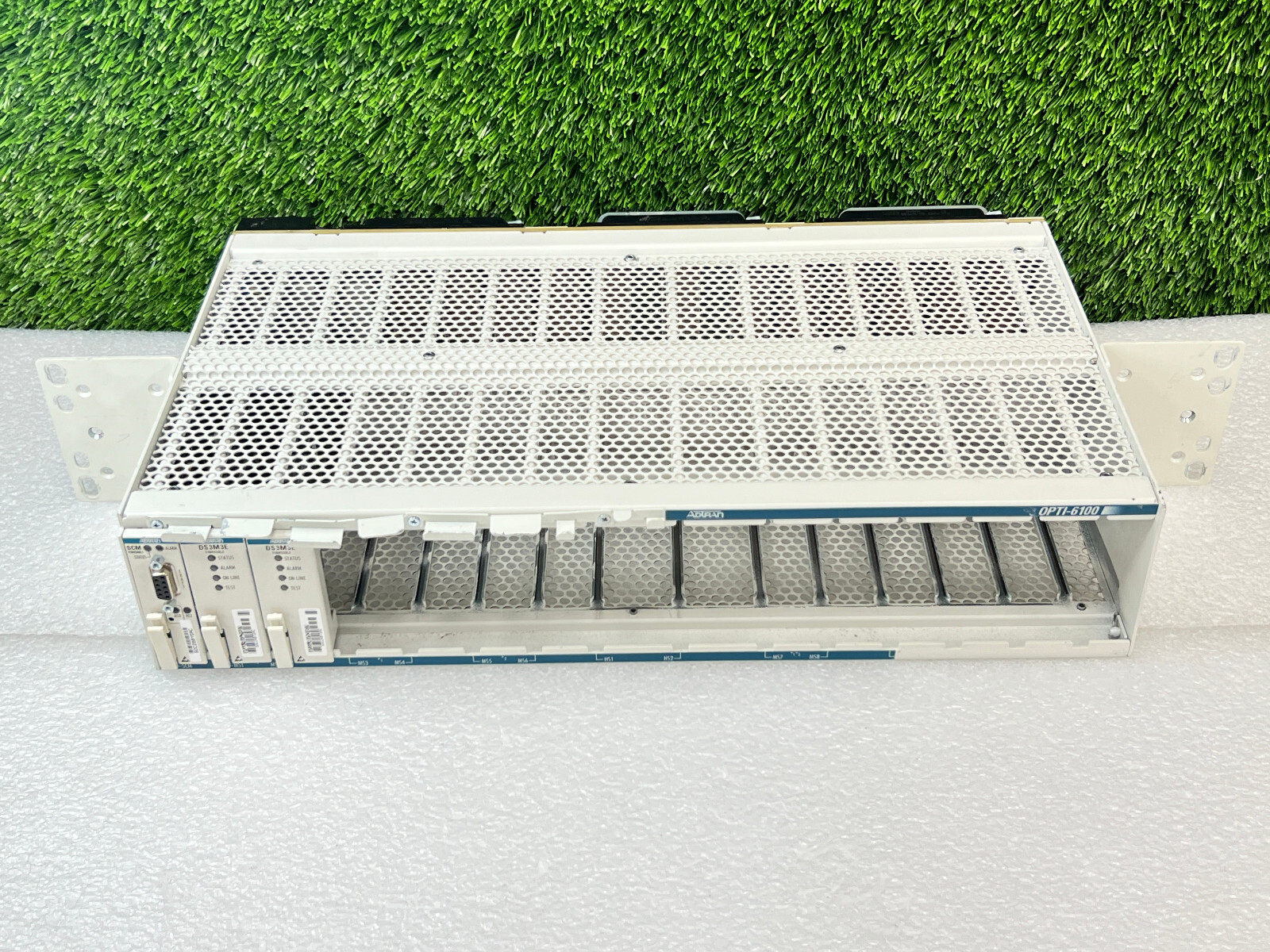 Adtran Opti-6100 Rack Mount Card Slot Expansion Unit w Cards and Modules - White