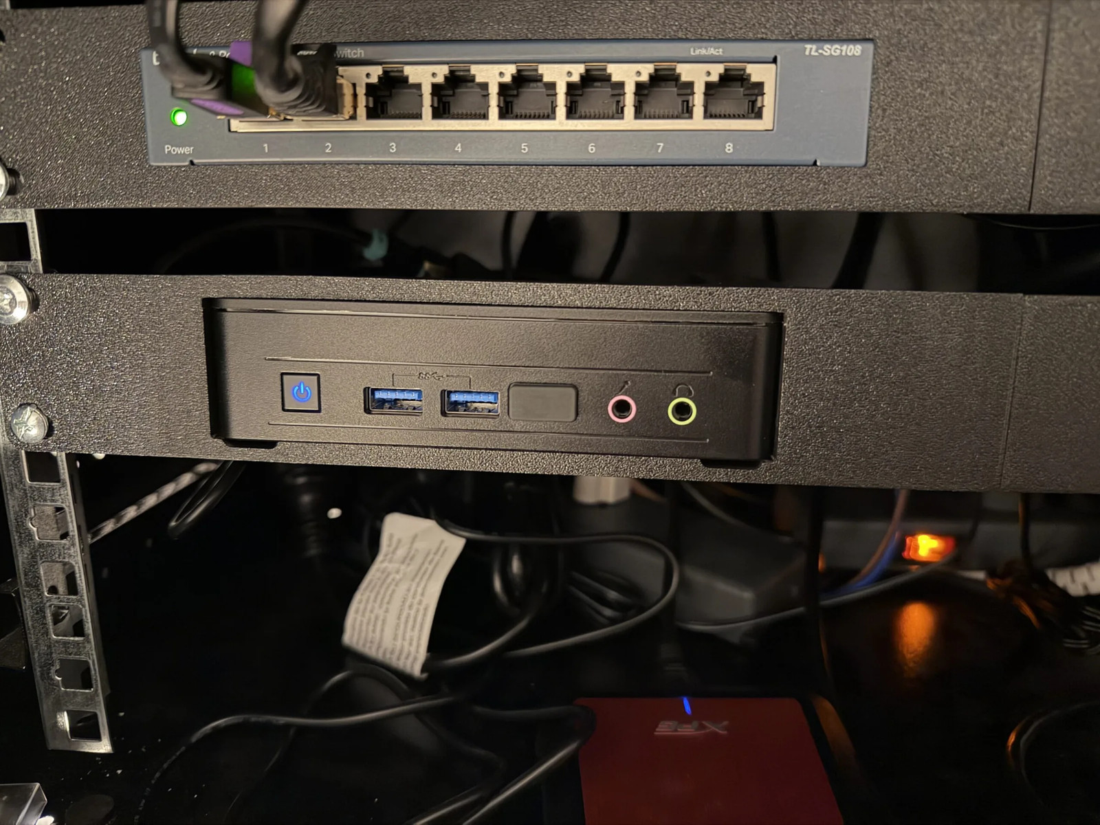 GEEKOM Air12 Lite 19-Inch Rack Mount - Keystone Compatible