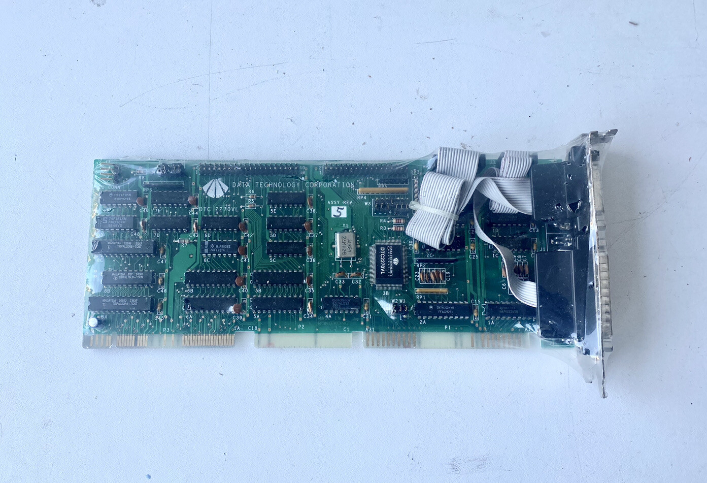 Data Technology Corporation DTC2270VL VESA Local-Bus Hard Disk Controller Card