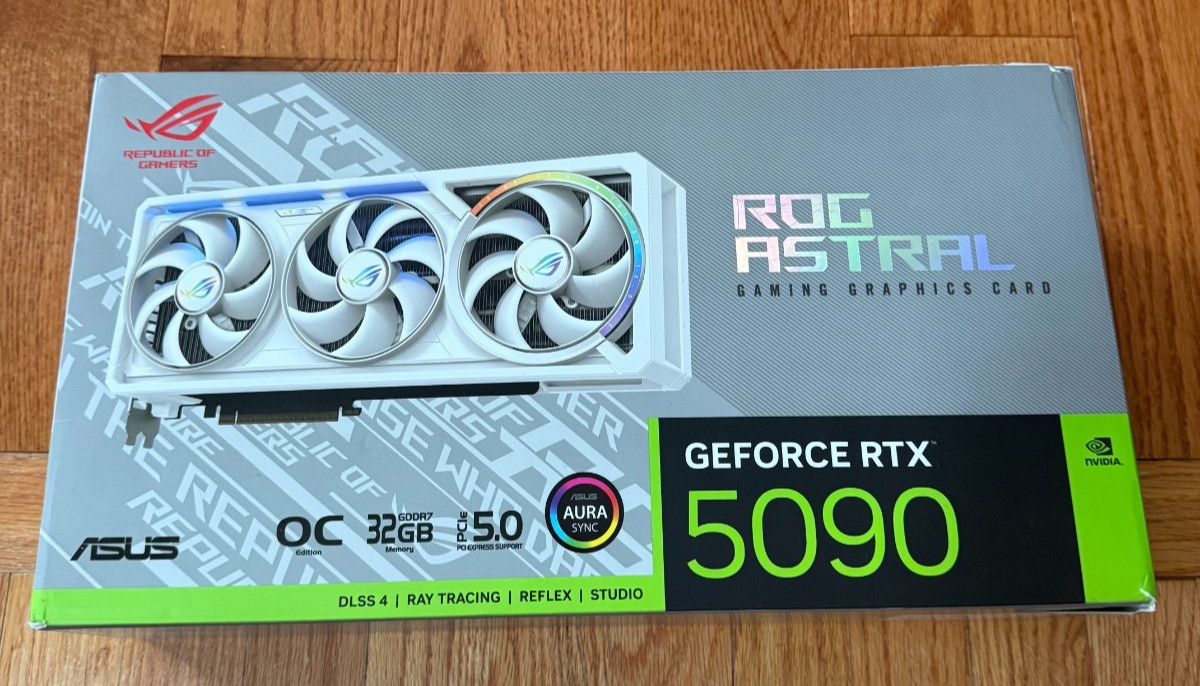 Asus nVidia GeForce RTX 5090 ROG Astral White OC  32GB Graphics Card MINT