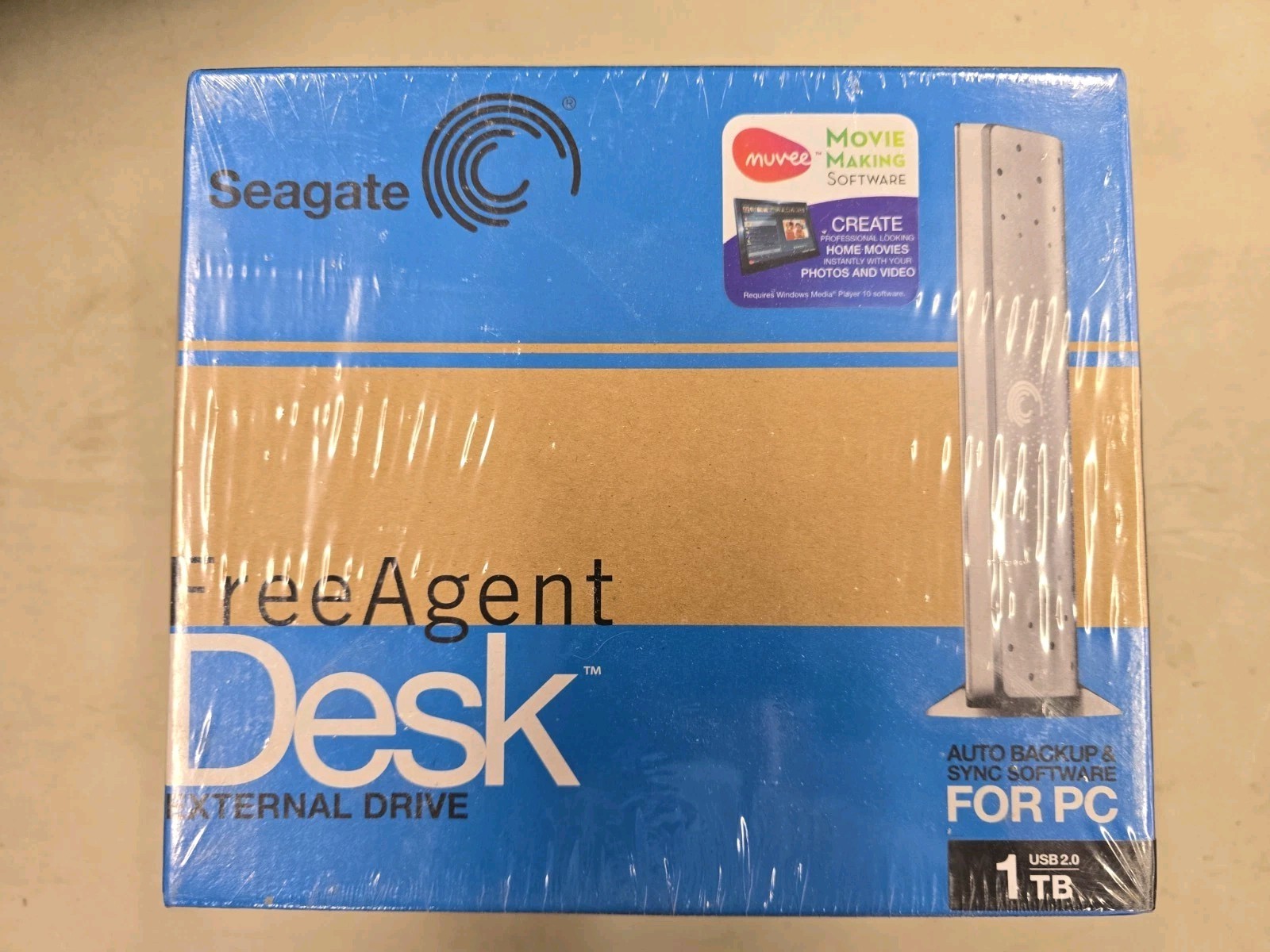 SEAGATE Free Agent Desk External Drive 1TB USB 2.0 - NEW / Sealed 