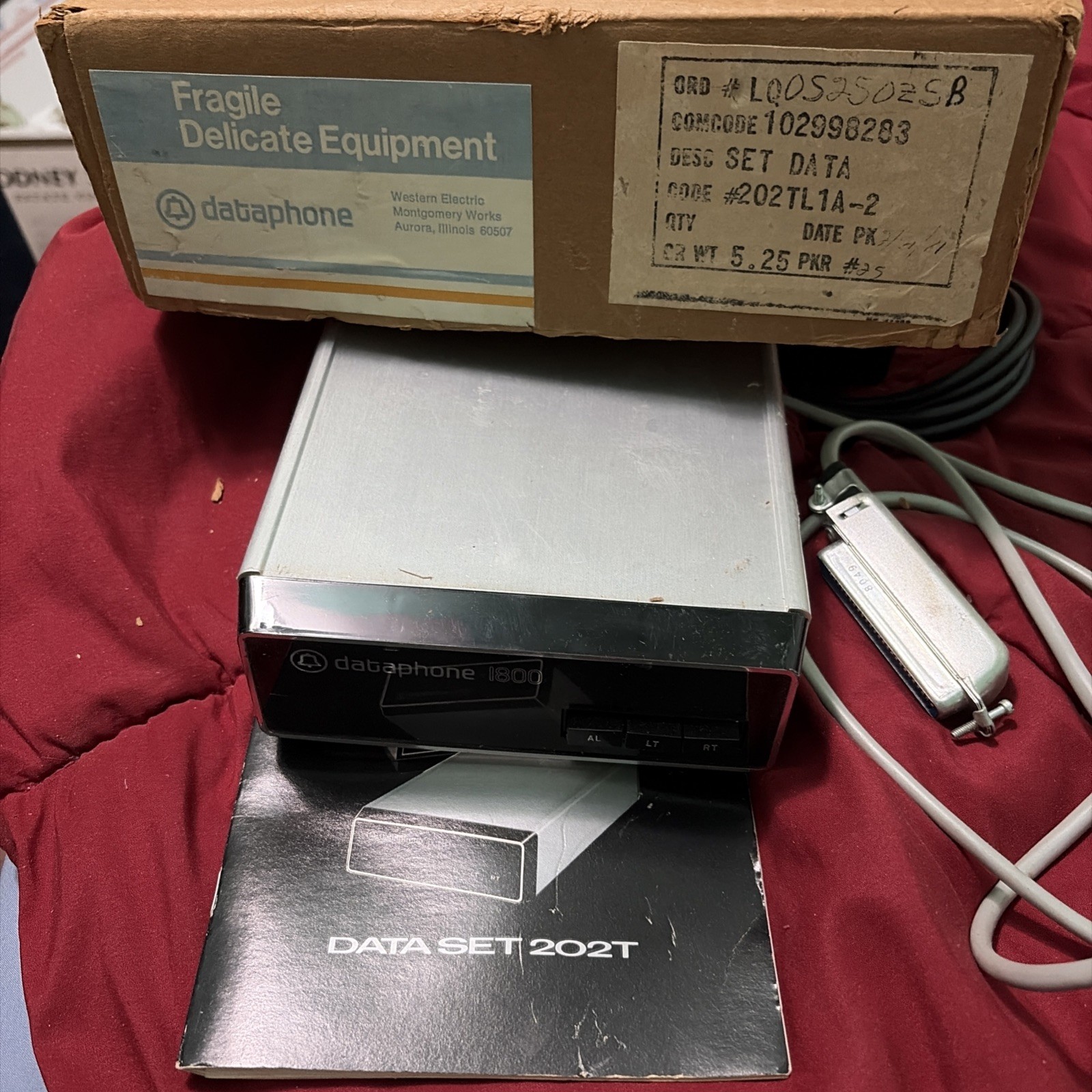 Bell System Dataphone 1800 Vintage Data Modem Telecom Communications  With Box