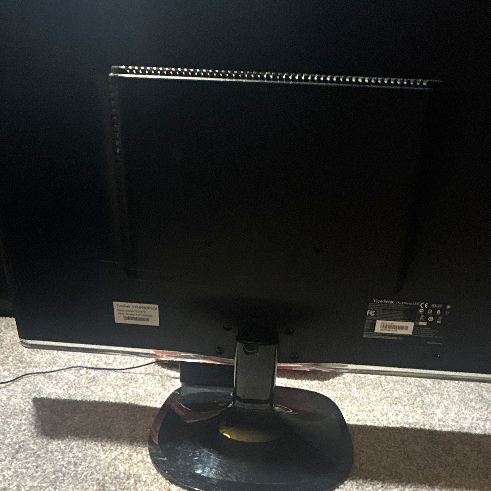 ViewSonic VX2450wm-LED 24in LED 1080p 16:9 Widescreen Monitor VGA DVI