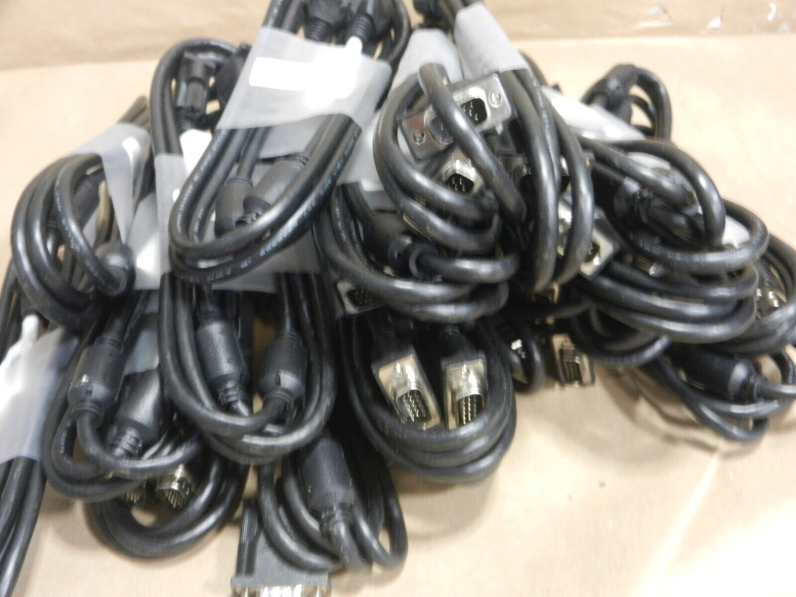 Lot of 18 Genuine HP 924318 Male To Male C2G VGA D-SUB Monitor Cable 15 P 6\' New