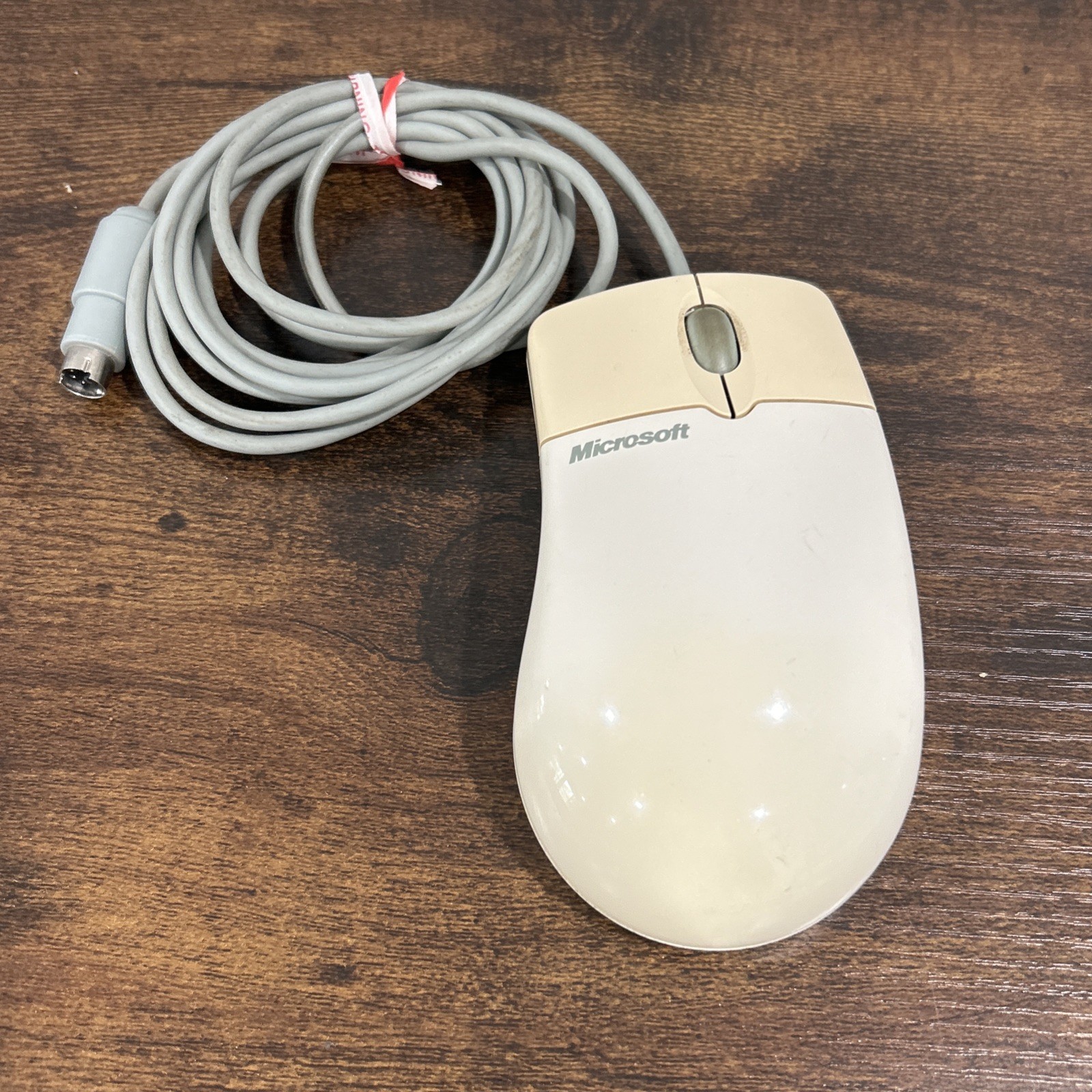 Microsoft IntelliMouse Serial PS2 Compatible Mouse Scrollwheel 68874 Mouse Curve