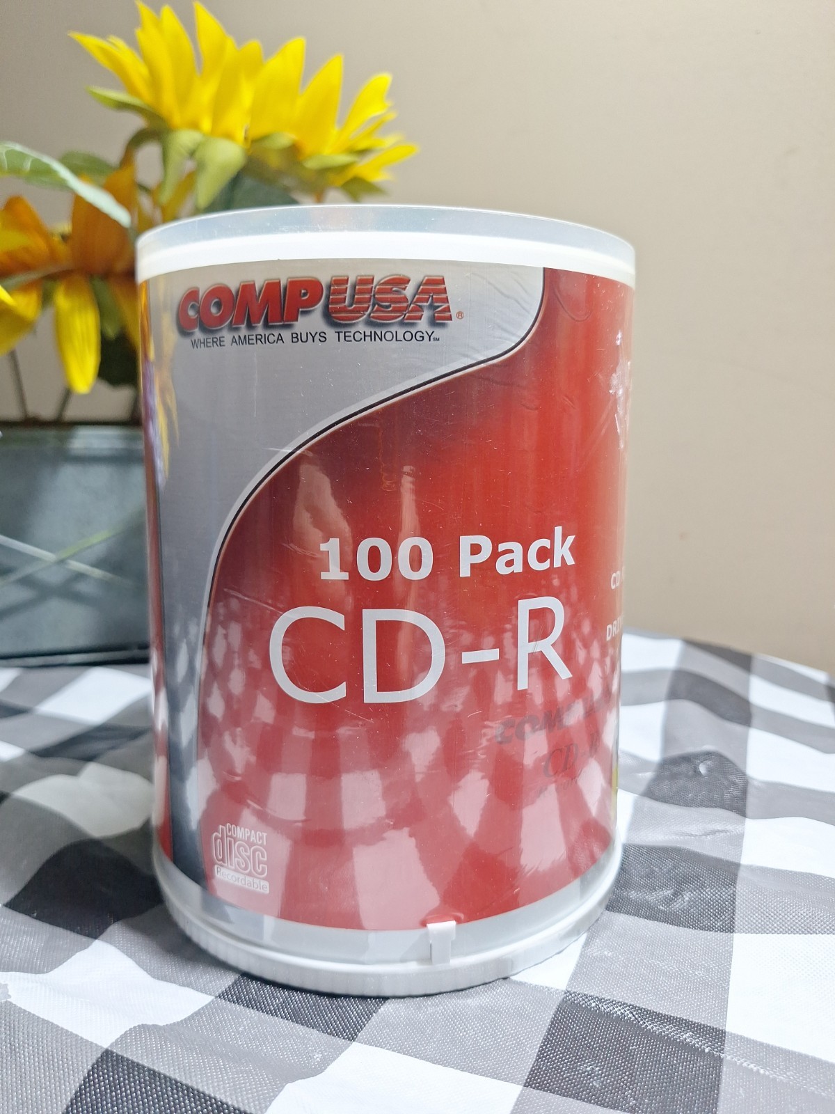 Comp USA 48X CD-R Media Disc 80 Minutes 700 MB 100 Pack New Sealed