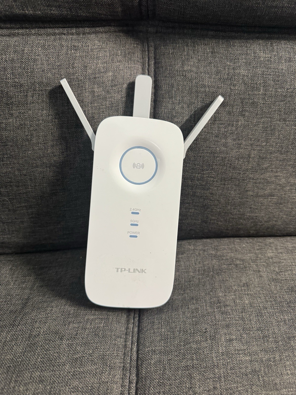 TP-Link AC2600 WiFi Extender(RE450)) - Dual Band Gigabit Internet Booster Tested