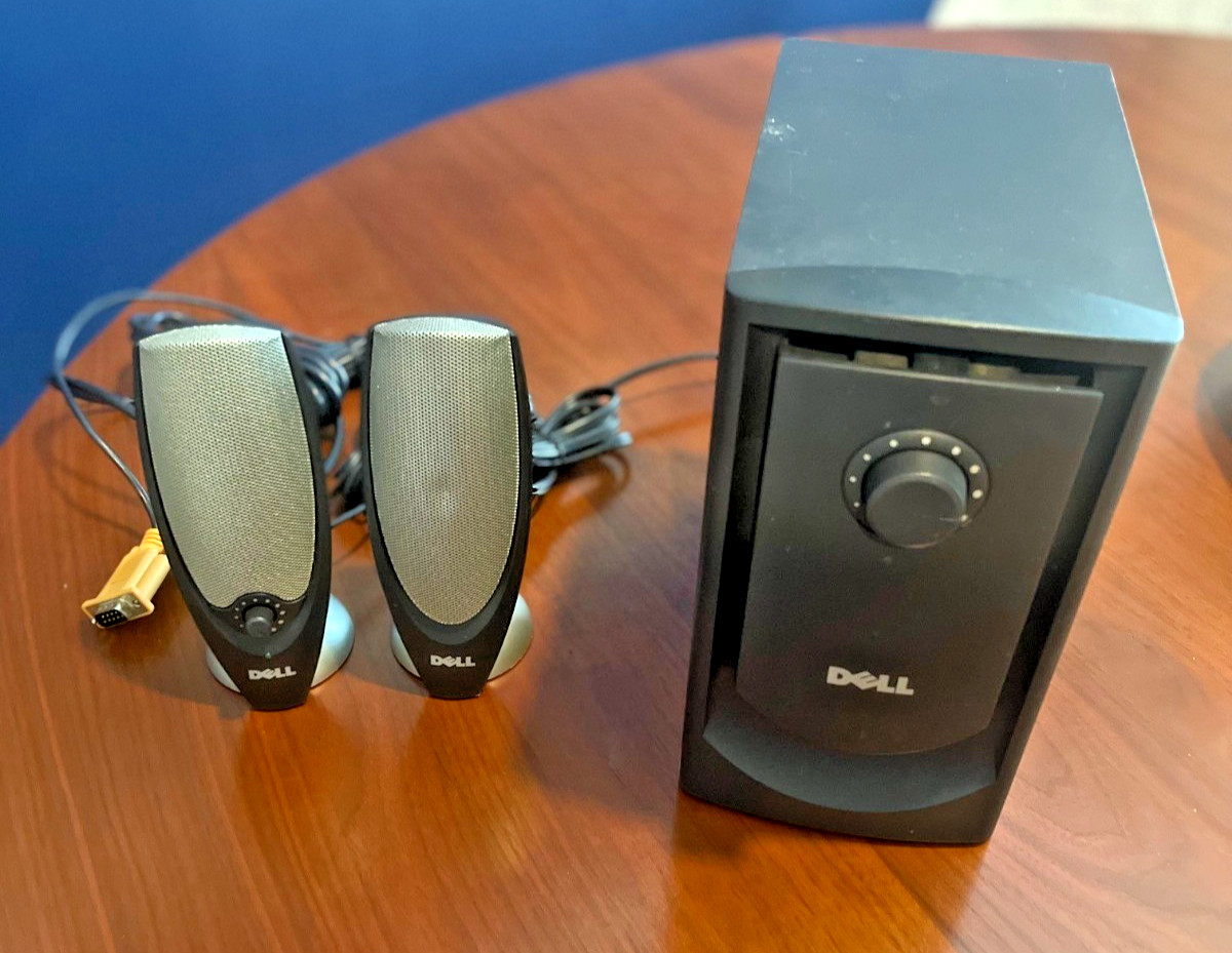 VINTAGE Dell A425 Zylux Multimedia Computer Speaker System w/ Subwoofer Tested