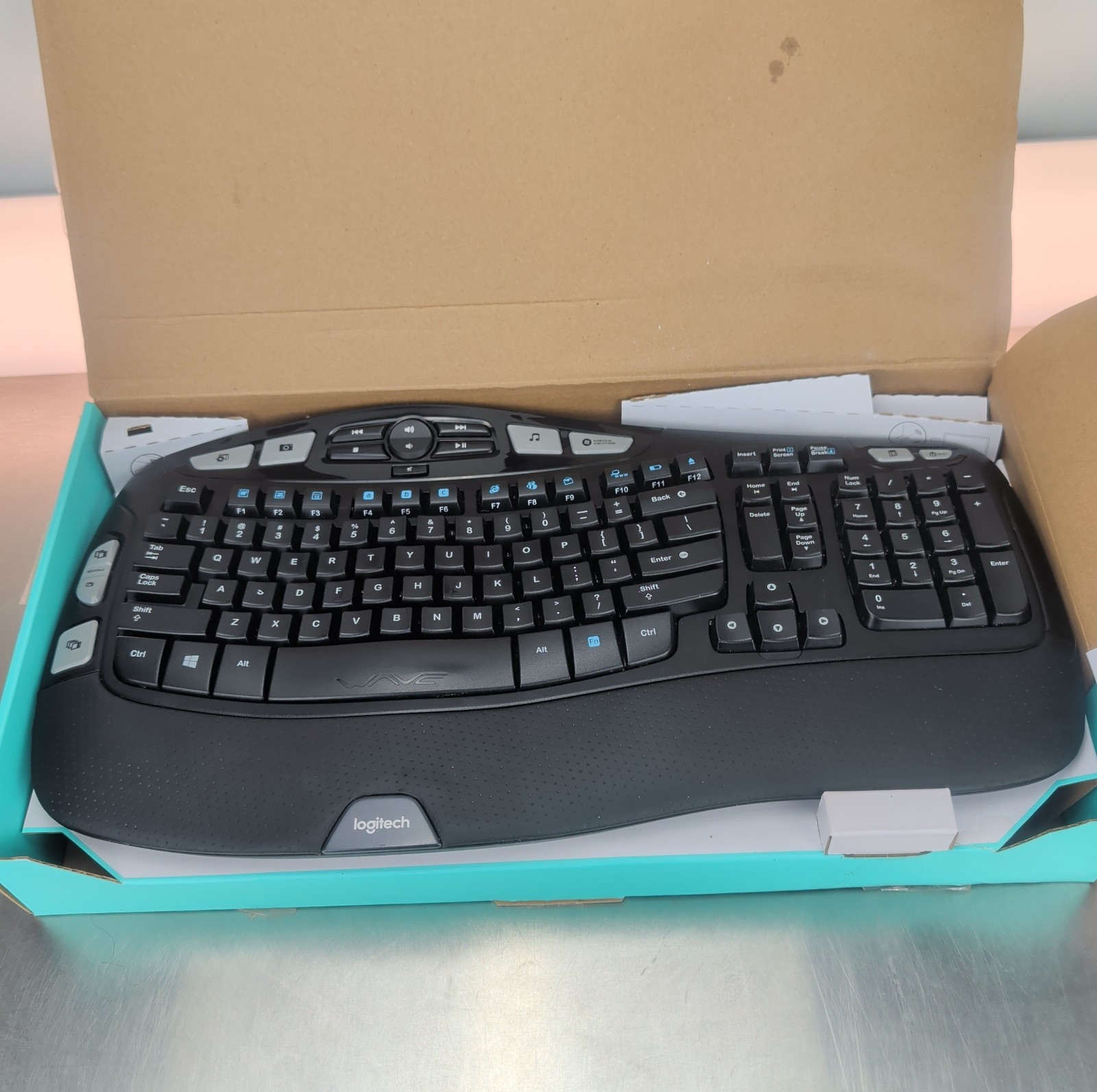 Logitech K350 Wave Wireless Keyboard – Powers On – NO USB Receiver / Dongle