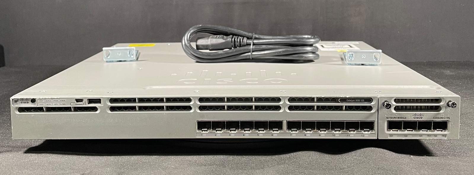Cisco C3850 WS-C3850-12S-E 12 Port  Ethernet Switch w/C3850-NM-2-10G - Fast Ship