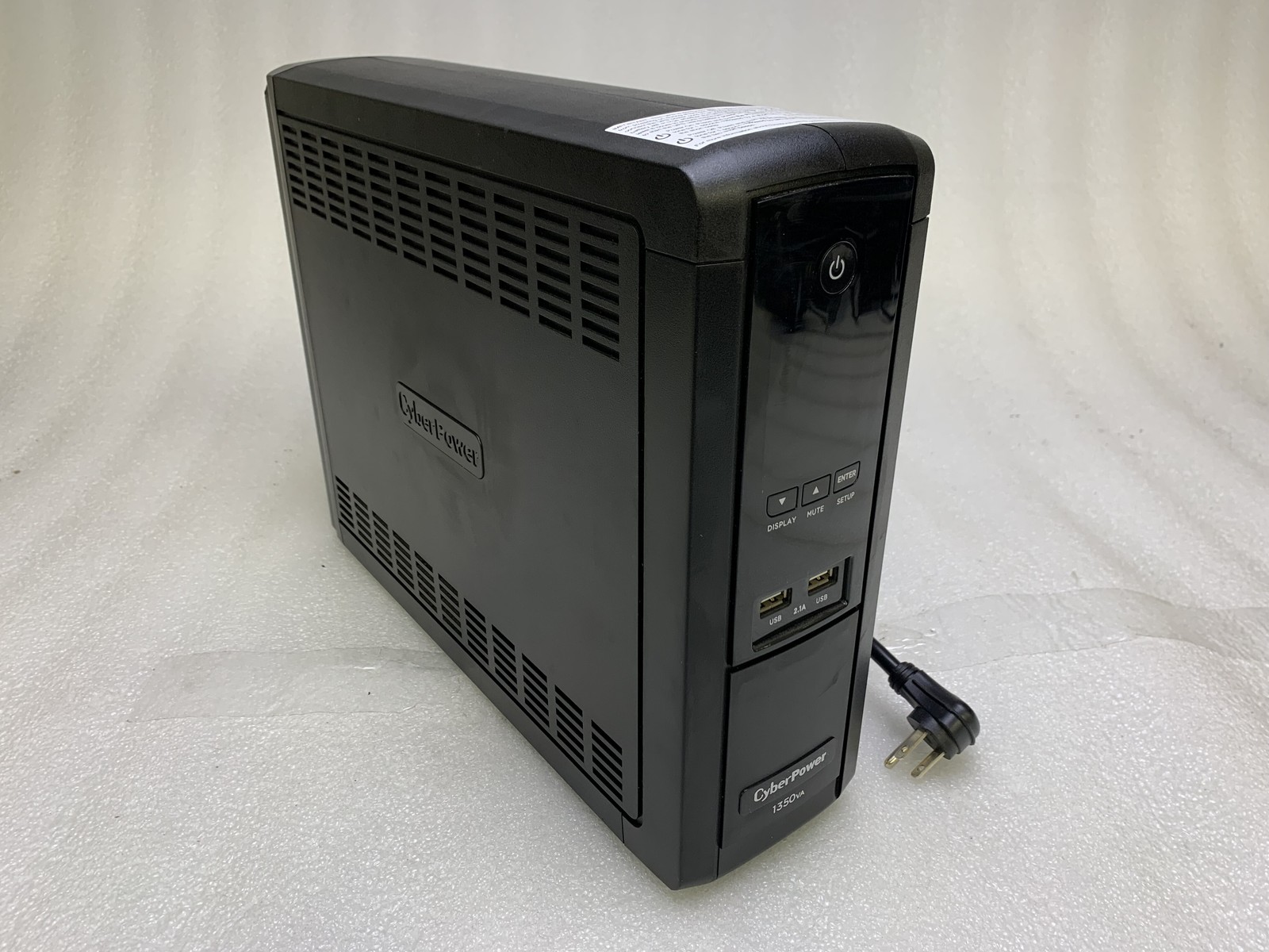 Cyber Power Intelligent LCD Uninterruptible Power Supply BRG1350AVRLCD NO BATT