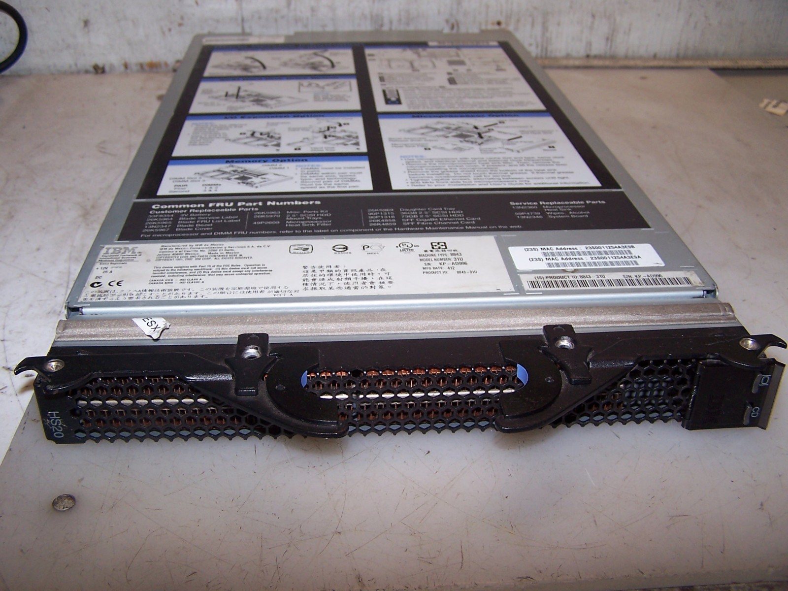 IBM HS20 BLADECENTER BLADE SERVER ID # 8843-31U  