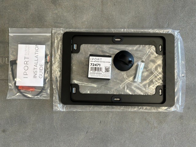 iPort 70755 Surface Mount for iPad