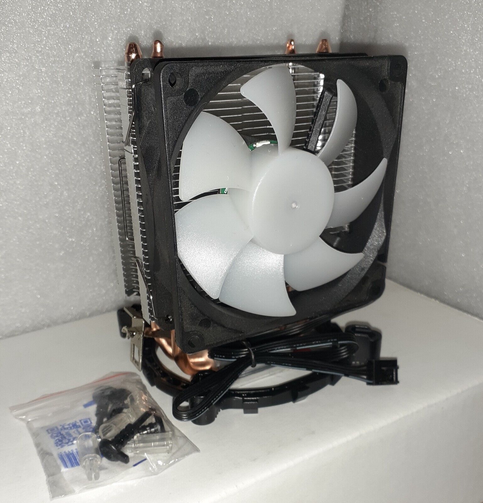 CPU Cooler - 90mm RGB Heatsink Fan for AMD and Intel CPU's