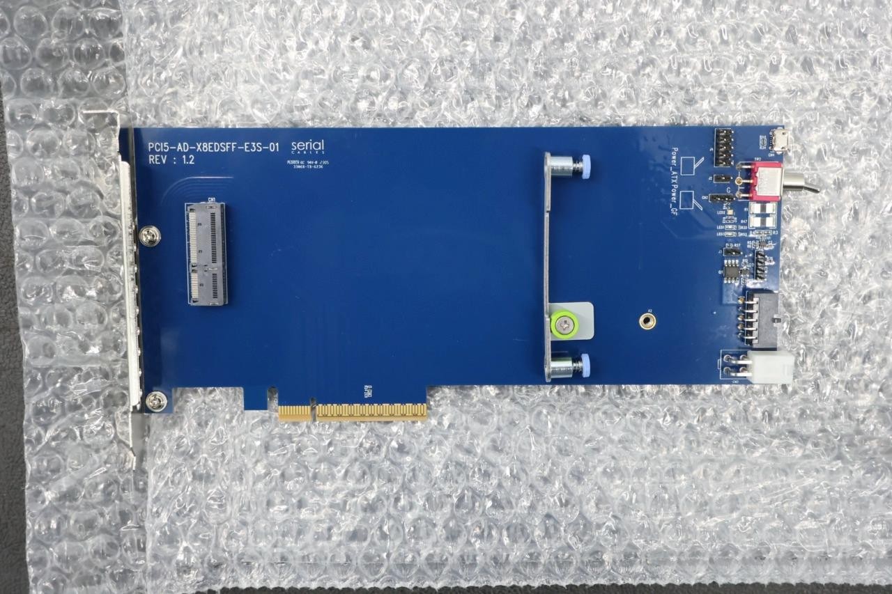Serial Cables PCI5-AD-x8EDSFF-E3S-01 PCIe Gen5 x8 slot to E3 EDSFF Card