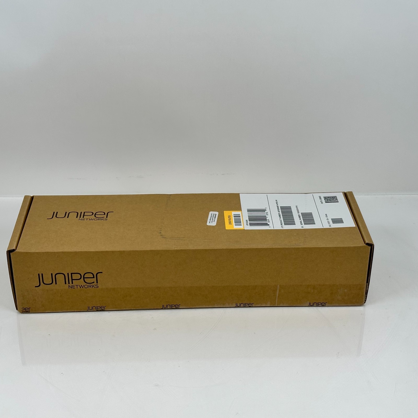 (NEW) Juniper Networks AC Power Supply 650W For QFX QFX5 - QFX520048Y-APSU-AI