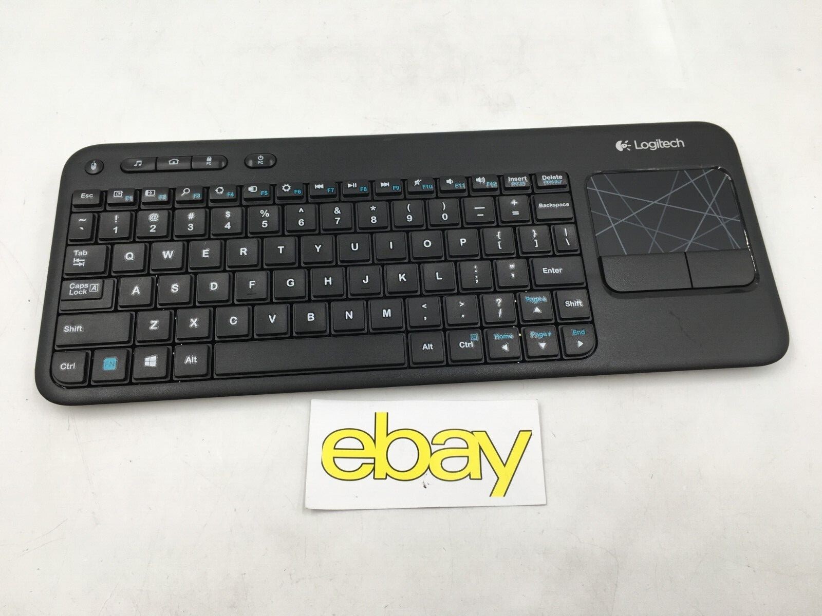 COMPACT Logitech Wireless Keyboard K400r and Trackpad WITH UNIFYING RECEIVER