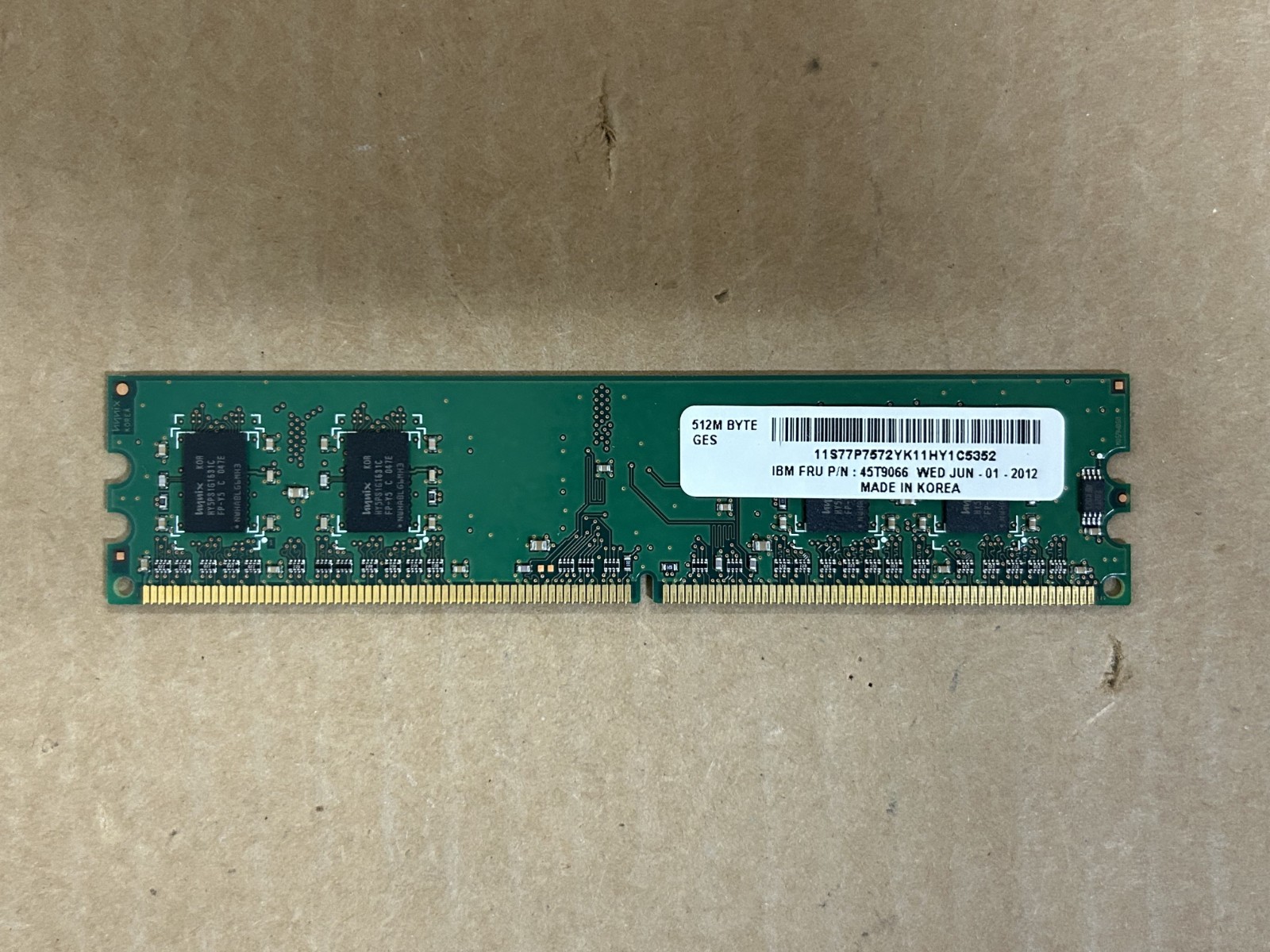 Hynix HYMP164U64CP6-Y5 AB-C - 512MB Memory Module
