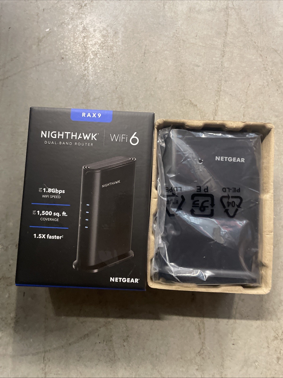 NETGEAR Nighthawk AX1800 WiFi 6 Router 1.8Gbps RAX9 New Open Box