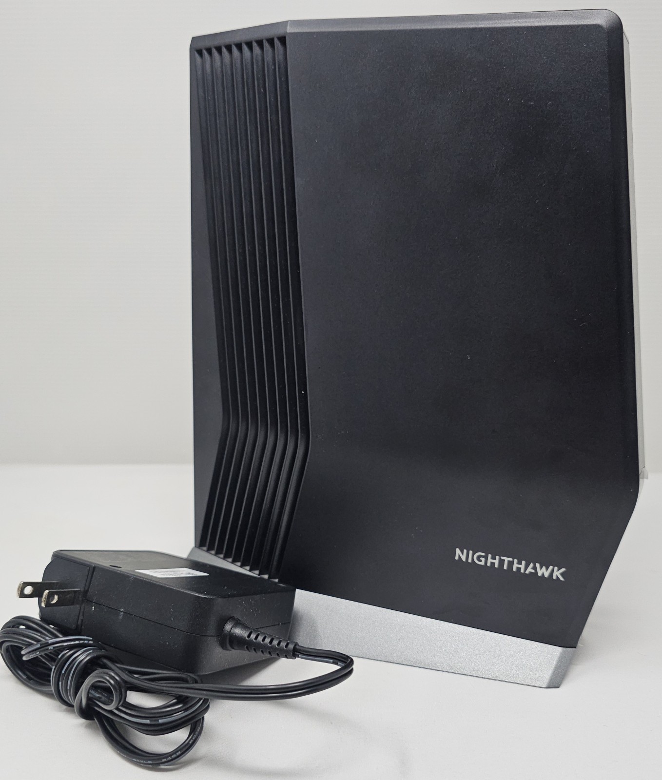 NETGEAR Nighthawk CAX80 AX6000 8-Stream Wi-Fi 6 Cable Modem Router DOCSIS 3.1 
