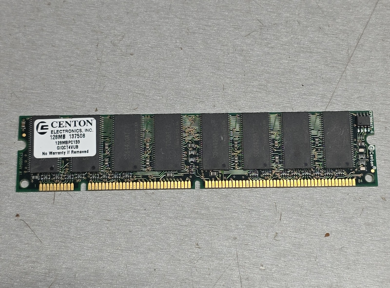 Centon 128MB PC133 SDRAM 168-Pin DIMM Desktop Memory RAM 137508