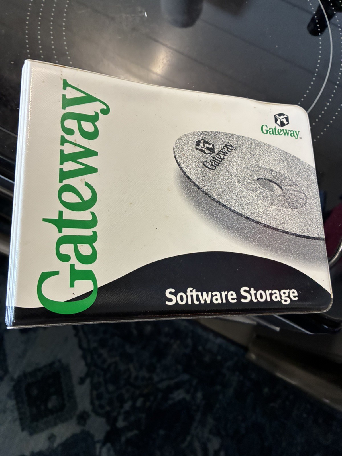 Vintage 1999~ Gateway CD STORAGE BINDER collectible  