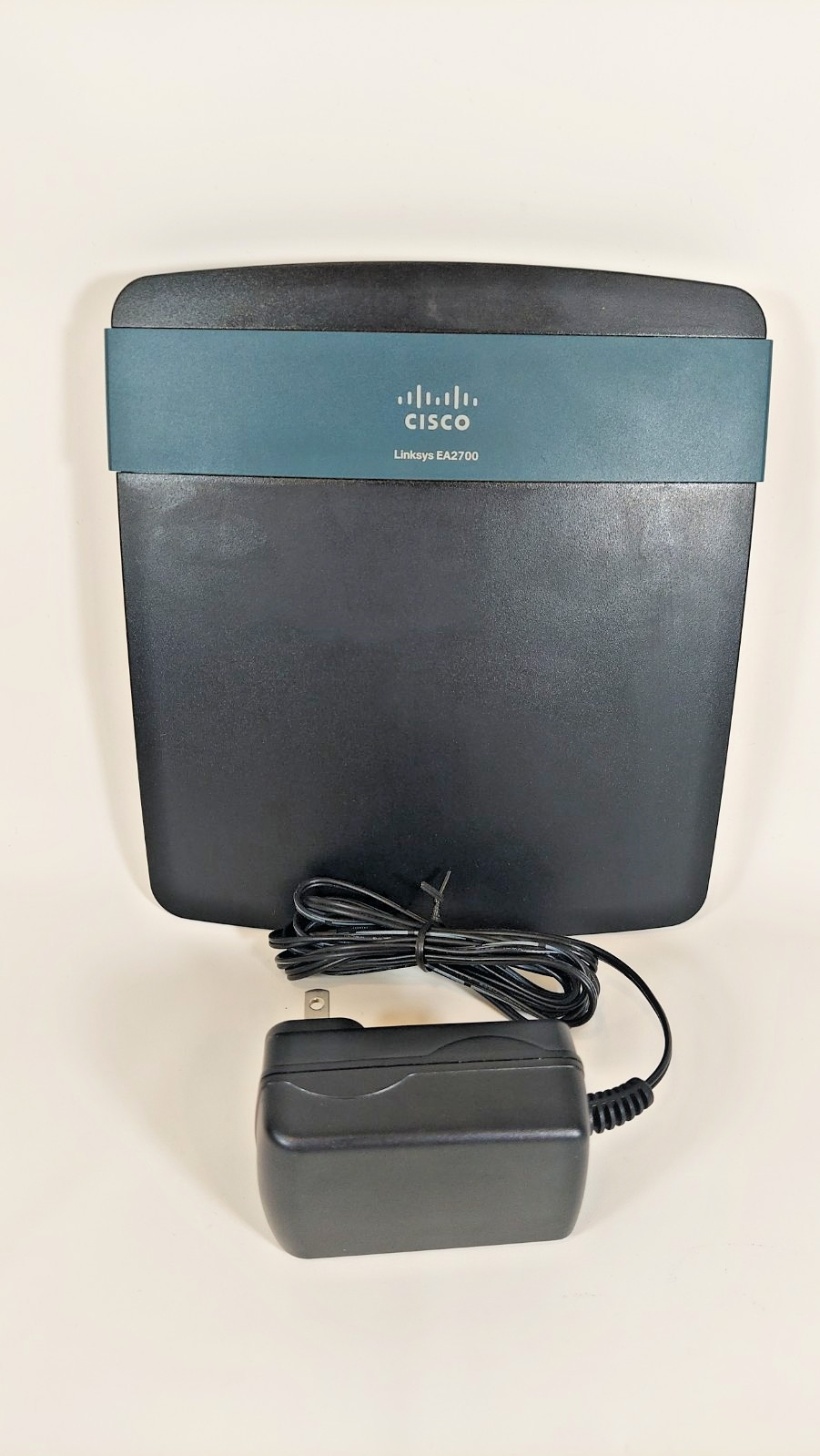 Cisco EA2700 Linksys Dual-Band N Router Wi-Fi Wireless Router -