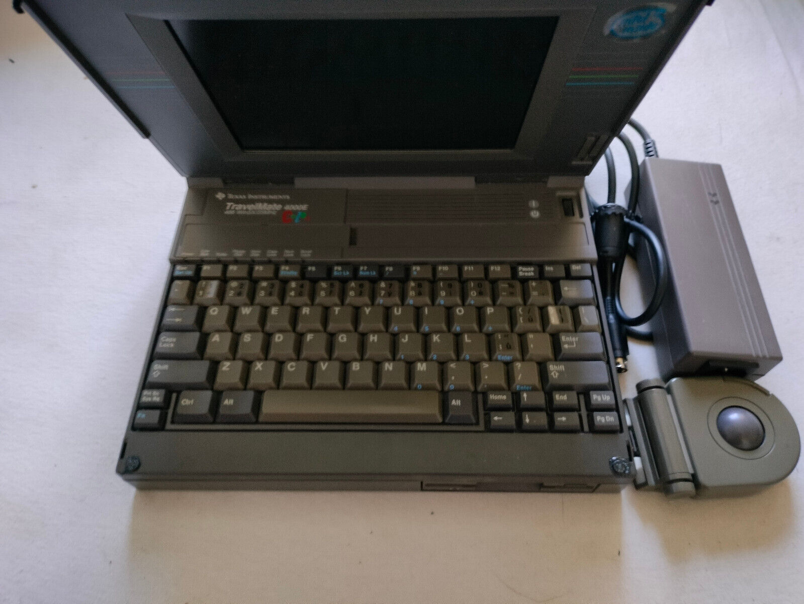 One of  first notebooks with a color screen Texas Instruments Travel Mate 4000E