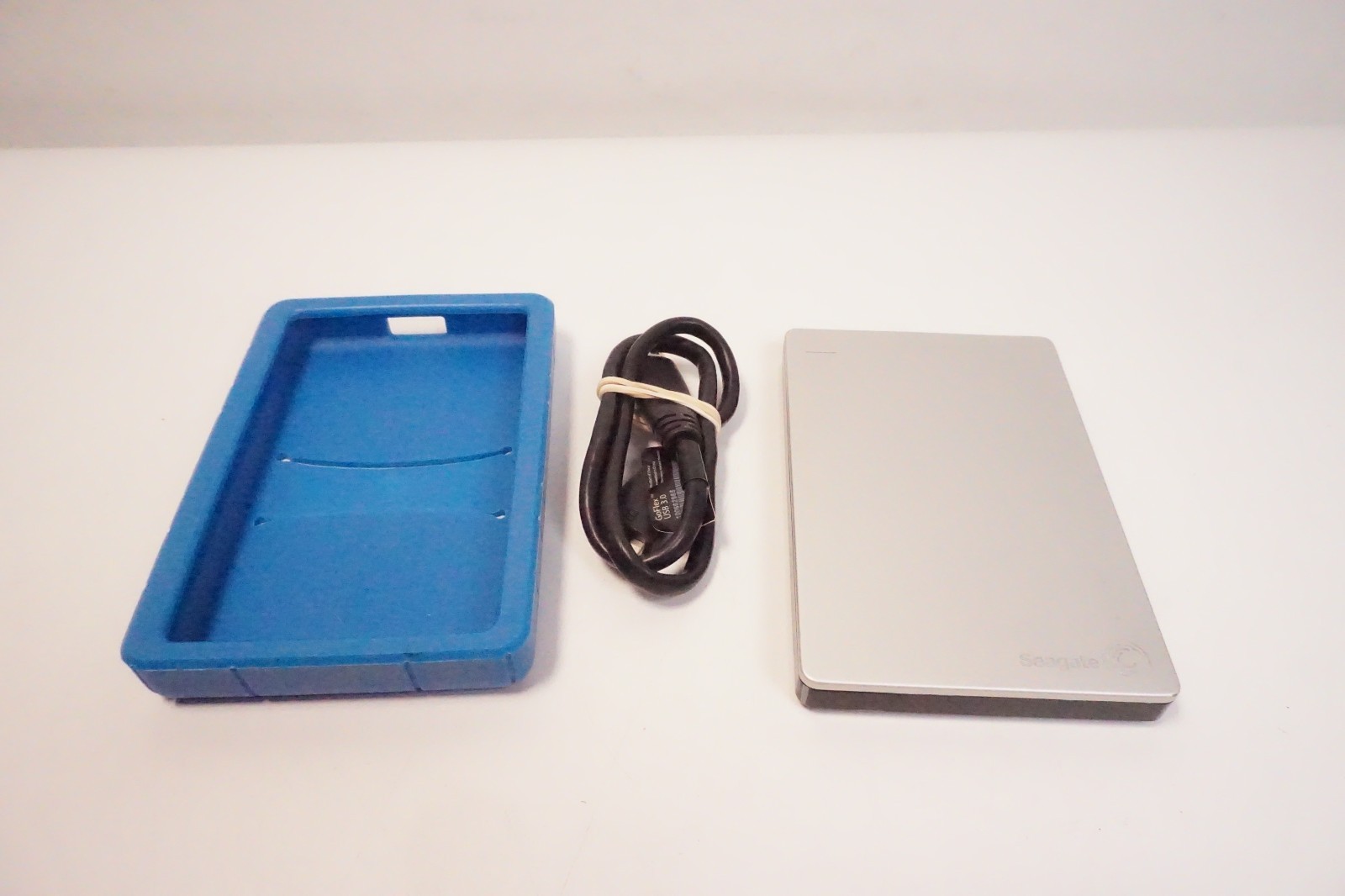 Seagate Backup Plus Portable Drive 1.5TB Silver External HDD SRD00F1