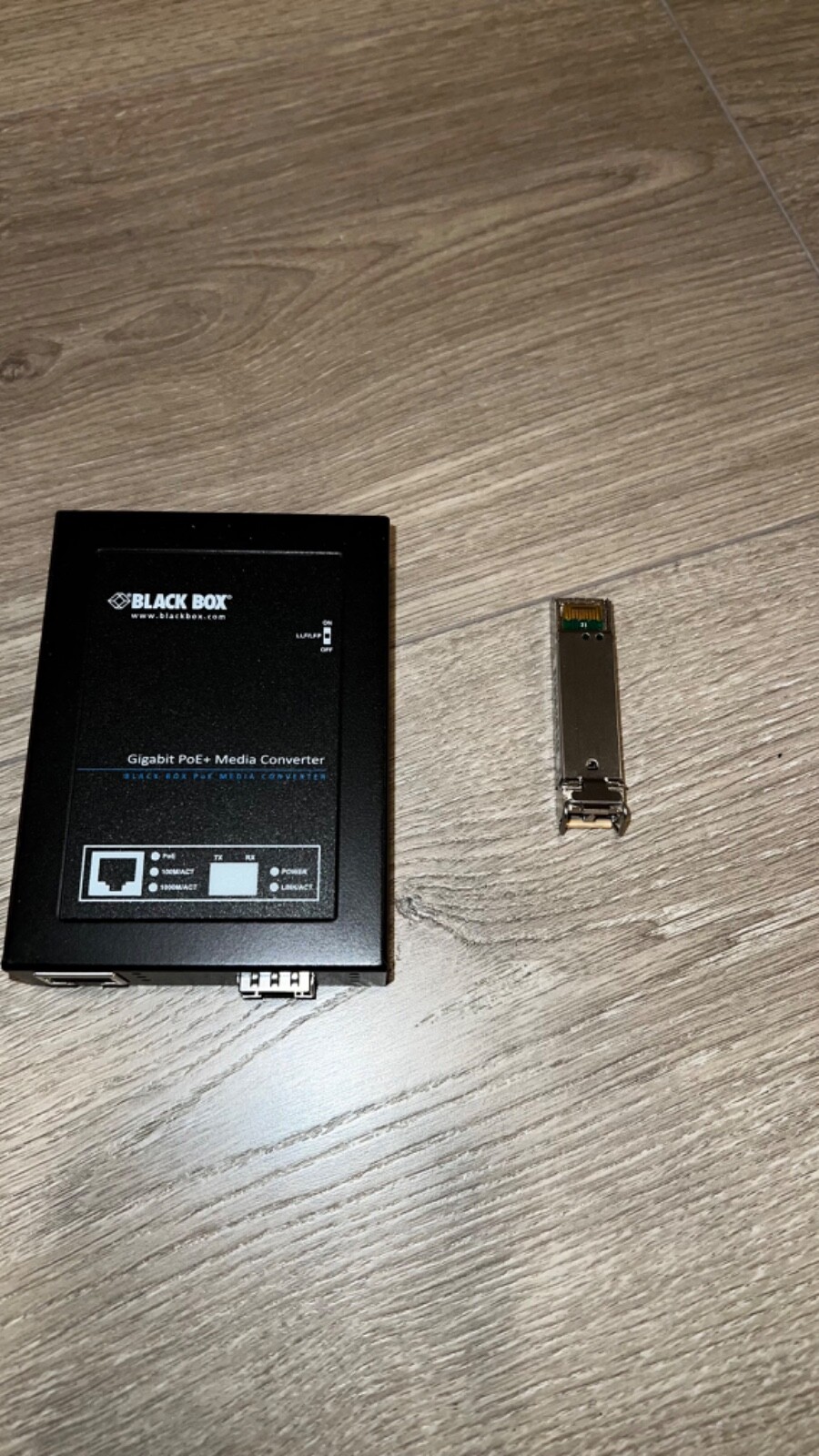 Black Box Gigabit LPS535A-SFP + Genuine Cisco GLC-SX-MMD Transceiver  Module