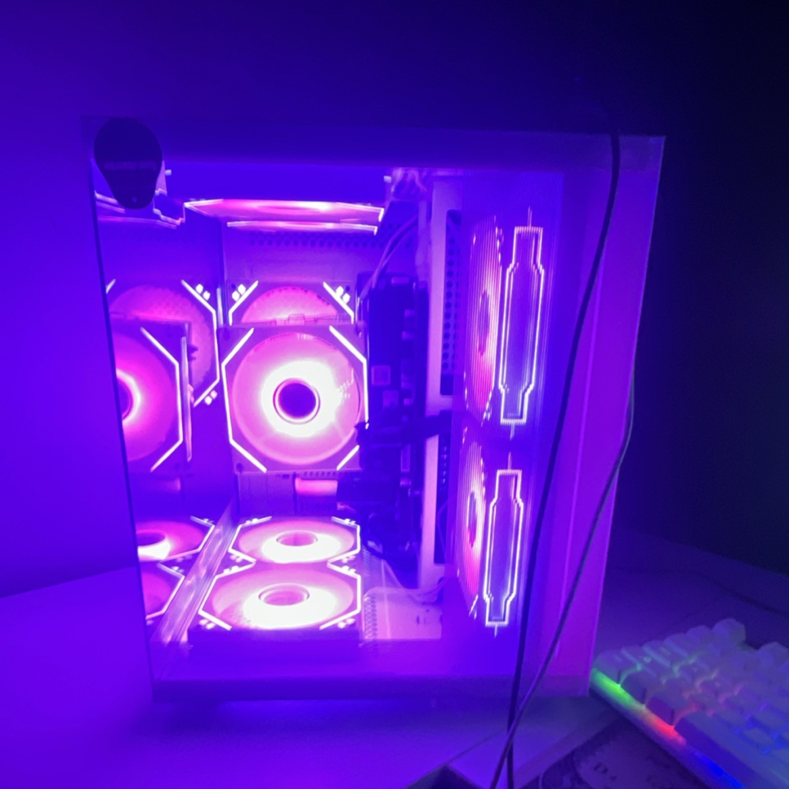 Survery White Gaming Desktop Tower RGB Lighting HDMI USB-A Keyboard Mouse Bundle