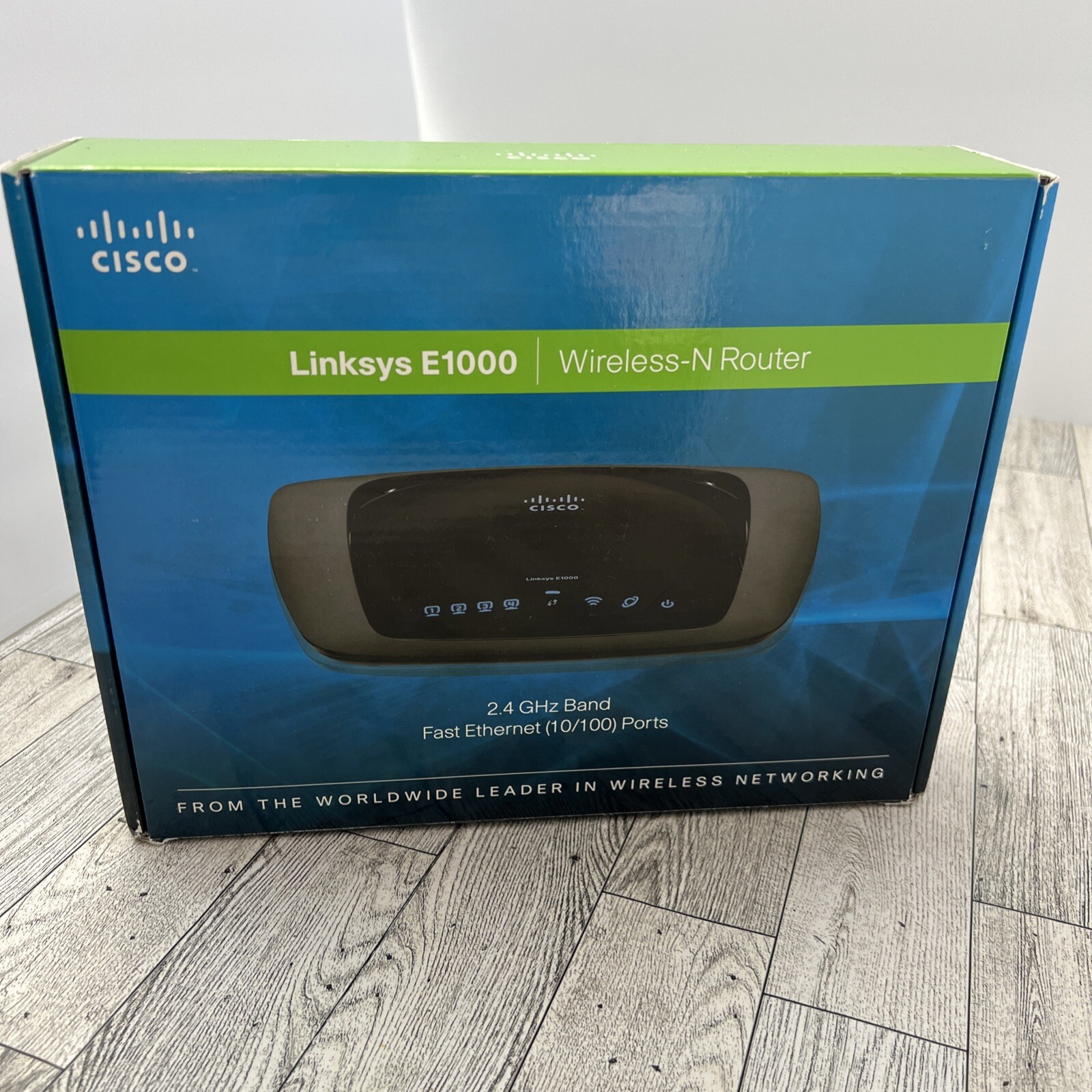 Cisco Linksys E1000 Wireless-N Router 2.4 GHz Band Fast Ethernet 300 Mbps tested