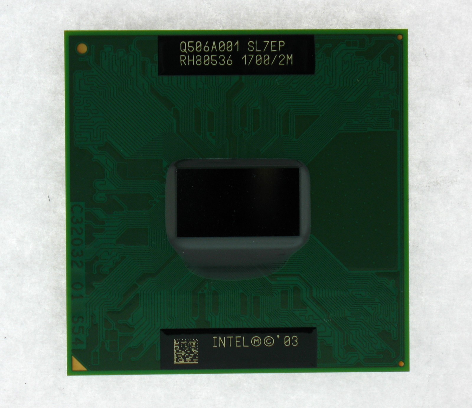 Intel SL7EP Pentium M 735 1.70GHz/2MB/400MHz Socket mPGA478C CPU Processor